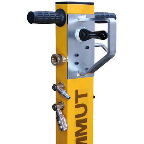 Mammut 3-Stage Jack, 88 Ton(s), Air Hydraulic Dufferin Supply