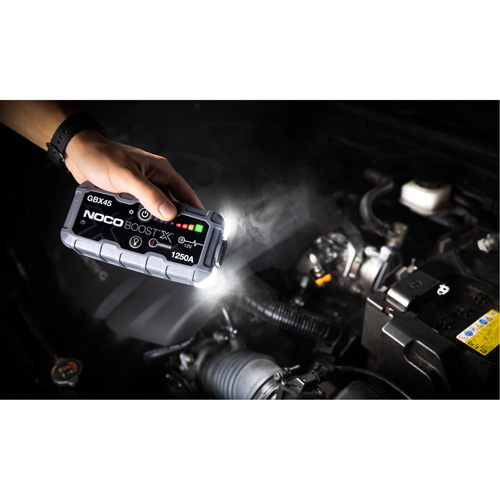 Survolteur pour batterie GBX45 Boost X Dufferin Supply