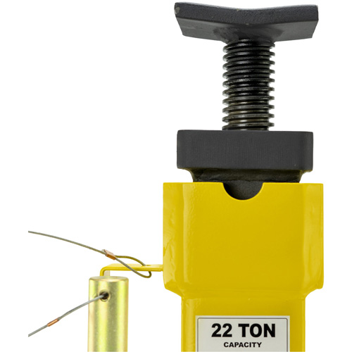 Jack Stands with Adjustable Screw Top Saddle, Locking Pin, 15-1/2" - 20-1/2" H Dufferin Supply
