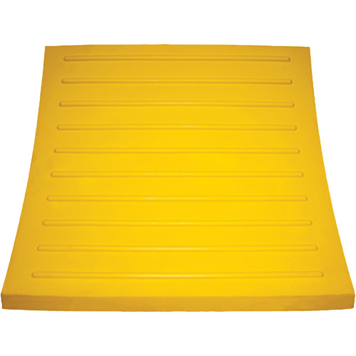 Cale de roue, Polyur&eacute;thane, Jaune, 15-1/4" la x 12-1/8'' p x 10-3/4" h Dufferin Supply