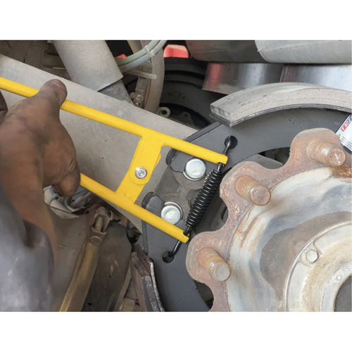 Outil pour ressorts de frein de camion et de remorque Dufferin Supply