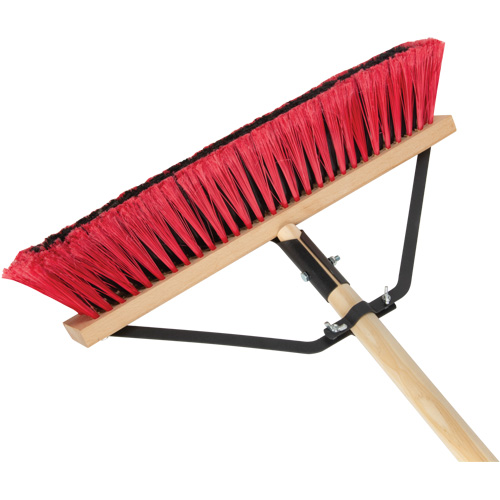 Balai-brosse &agrave; manche renforc&eacute;, 18", Moyen, Soies PVC Dufferin Supply