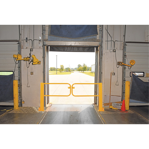 Swivel Dock Gate, 42-1/16" H x 113" W Dufferin Supply