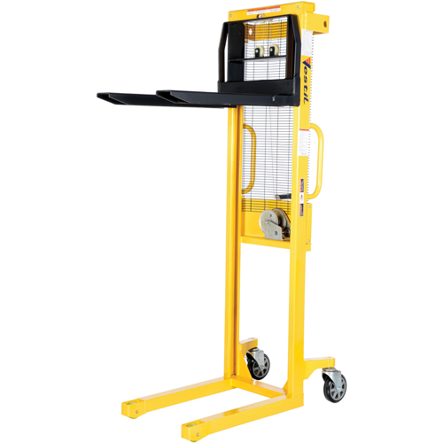 Gerbeur manuel, Fonctionnement Treuil manuel, Capacit&eacute; 770 lb, Lev&eacute;e max 60" Dufferin Supply