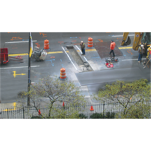 Peinture de marquage industrielle invers&eacute;e &agrave; base de solvant Quik-Mark, 17 oz, Canette a&eacute;rosol Dufferin Supply