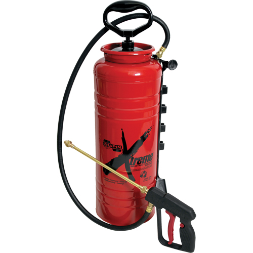 Xtreme Industrial Concrete Sprayer with Dripless Wand, 3.5 gal. (13.25 L), Steel, 24" Wand Dufferin Supply
