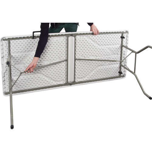 Table se pliant en deux, Rectangulaire, 72" l x 30" la, Poly&eacute;thyl&egrave;ne, Blanc Dufferin Supply