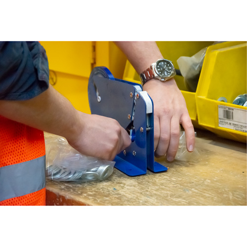 Heavy-Duty Bag Taper Dufferin Supply
