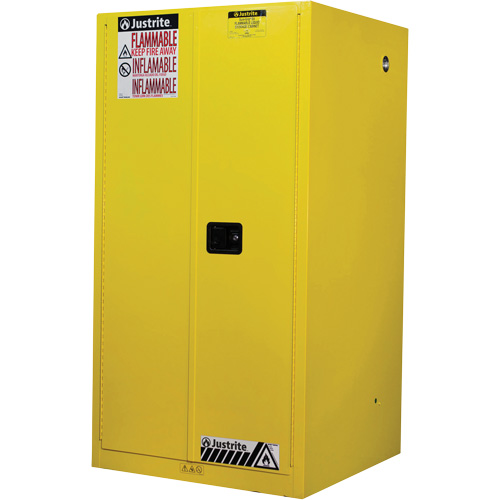 Armoires Sure-Grip EX pour produits inflammables, 60 gal., 2 Porte(s), 34" La x 65" h x 34" p Dufferin Supply