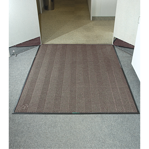 Tapis Waterhog Eco Elite, Essuie-pieds/grattoir, 3' x 8' x 3/8", Brun ch&acirc;taignier Dufferin Supply