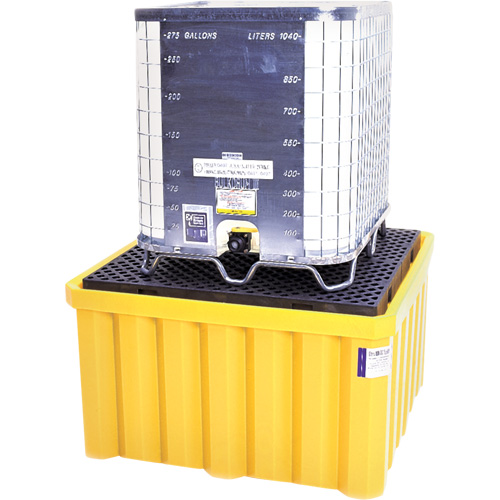 Palette antid&eacute;versement avec drain Ultra-IBC Spill Pallet , Capacit&eacute; de d&eacute;versement 400 gal. US, 58,75" x 58,75" x 33" Dufferin Supply