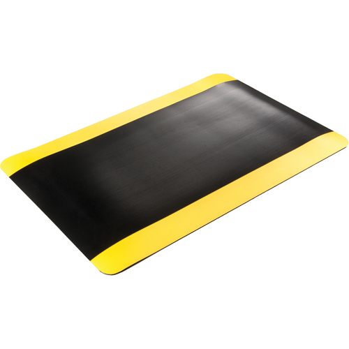 Tapis tr&egrave;s robuste pour panneau de contr&ocirc;le No 720, Ondul&eacute;, 3' x 10' x 5/8", Noir/Jaune, PVC Dufferin Supply