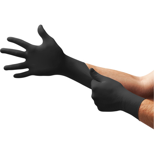 Gants d'examen MidKnight, Moyen, Nitrile, 4,7 mils, Sans poudre, Noir, Classe 2 Dufferin Supply
