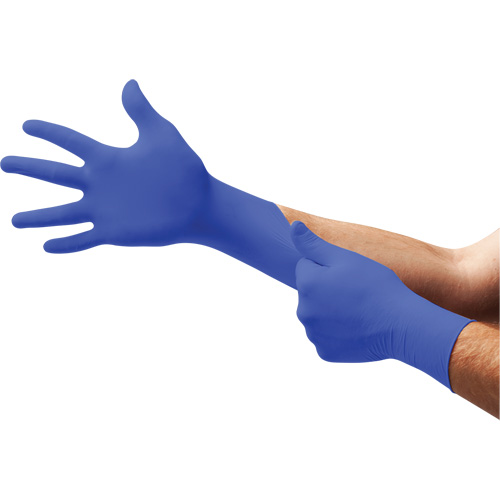 Gants d'examen UF-524 UltraForm, T-petit, Nitrile, 2,4 mils, Sans poudre, Bleu, Classe 2 Dufferin Supply