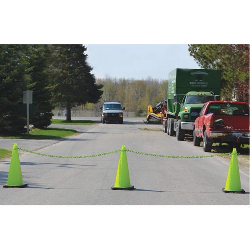 Ensemble de c&ocirc;nes de signalisation et chaînes, 28", Orange, Bande(s) r&eacute;fl&eacute;chissante(s) 4" & 6" Dufferin Supply