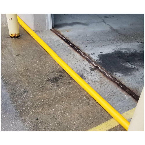 Barrage de d&eacute;rivation rempli d'eau Dufferin Supply