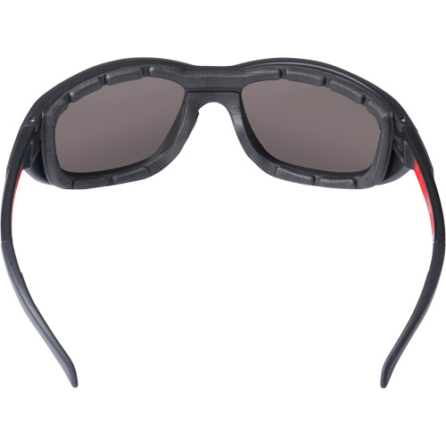 Lunettes de s&eacute;curit&eacute; performantes avec joint, Lentille Noir, Polaris&eacute;, R&eacute;pond ou surpasse la norme CSA Z94.3 Dufferin Supply