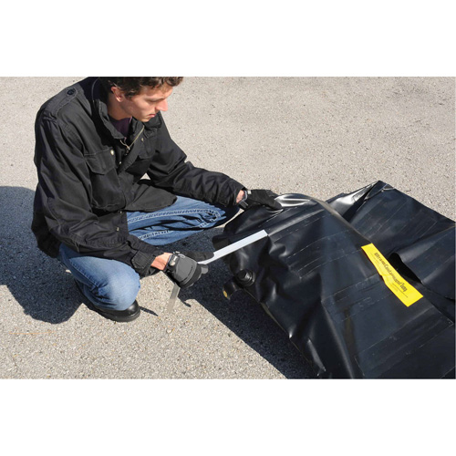 Conteneur flexible pour r&eacute;servoir de carburant sans drain Ultra-550 Containment Sump, 102" lo x 72" la, 650 gal. US Capacit&eacute; Dufferin Supply