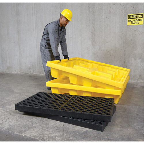 4-Drum Nestable Ultra-Spill Pallet&reg;, 66 US gal. Spill Capacity, 51" x 51" x 10" Dufferin Supply