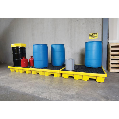 4-Drum Nestable Ultra-Spill Pallet&reg;, 66 US gal. Spill Capacity, 51" x 51" x 10" Dufferin Supply