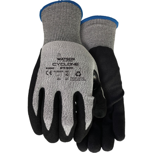 Gants r&eacute;sistant &agrave; la coupe 388 Stealth Cyclone, Taille T-petit, Calibre 18, Rev&ecirc;tement Nitrile, Enveloppe en PEHP/Polyester, ASTM ANSI niveau A2/EN 388 niveau 3 Dufferin Supply