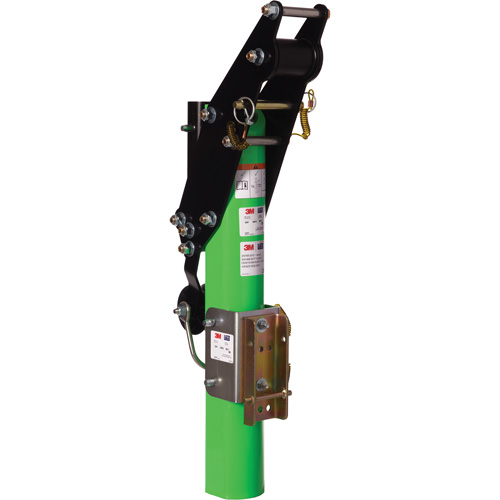 M&acirc;t de potence universel pour espace clos DBI-SALA Dufferin Supply
