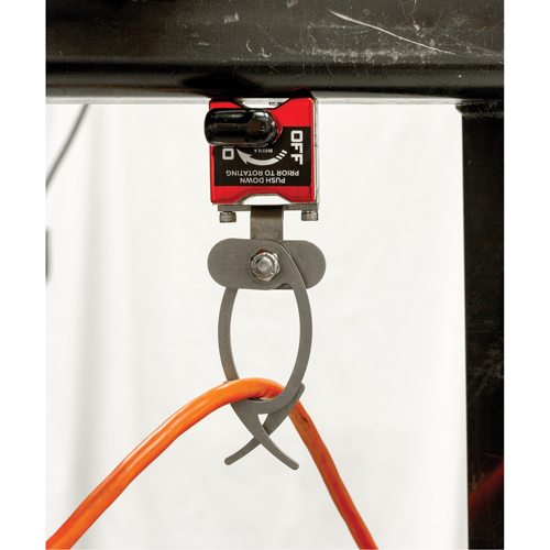 Crochets de suspension avec interrupteur, Longueur de 5-3/4", Diam&egrave;tre de 1-3/4", Capacit&eacute; de 35 lb Dufferin Supply