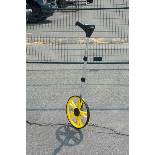 Digital Distance Measuring Wheel, 12.5"/31.8 cm, 99999.9 m Range, Feet/Metres Dufferin Supply