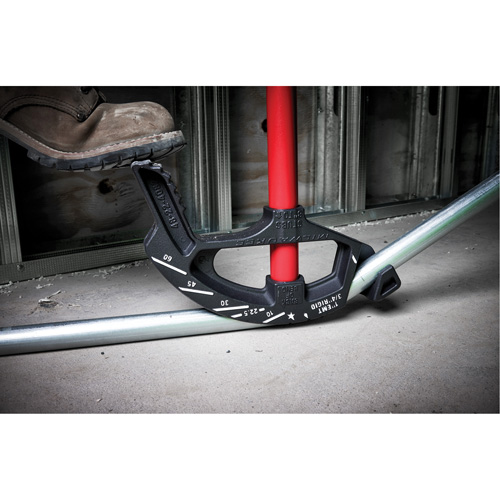 Machine &agrave; plier les conduits en fer Dufferin Supply