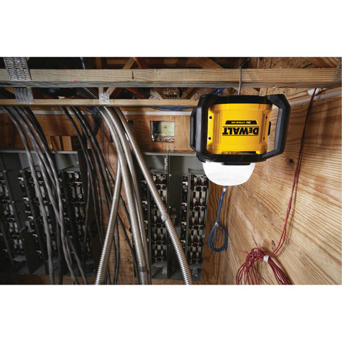 Tool Connect 20V Max All-Purpose Cordless Work Light, LED, 5000 Lumens, Plastic Housing Dufferin Supply
