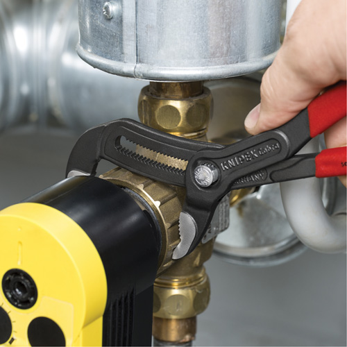 Cobra&reg; Water Pump Pliers, 10" Dufferin Supply
