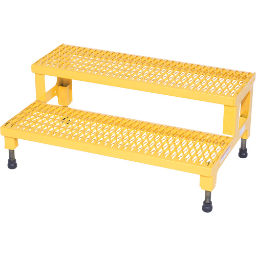 Plate-forme ajustable Step-Mate, 2 marche(s), 36-3/16" la x 22-7/8" lo x 15-1/4" h, Capacit&eacute; 500 lb Dufferin Supply