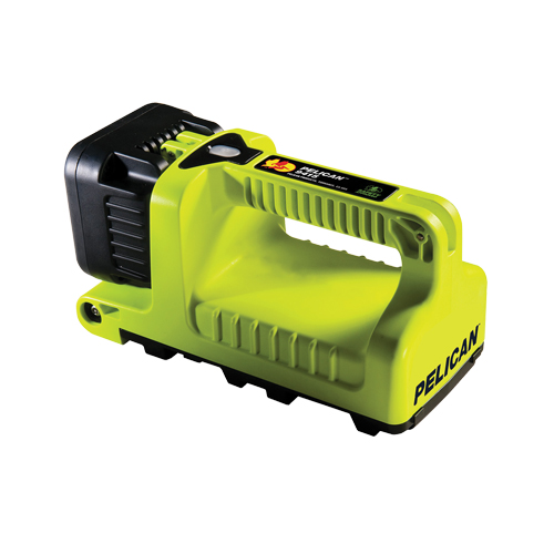 Lantern, LED, 588 Lumens, C Batteries Dufferin Supply