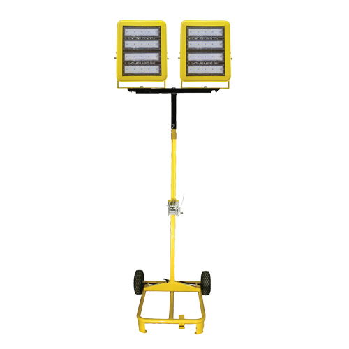 Chariot d'&eacute;clairage &agrave; deux t&ecirc;tes avec treuil, DEL, 400 W, 60 000 lumens, Boîtier en Aluminium Dufferin Supply