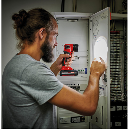 Lampe de poche &agrave; DEL sans fil 18V (outil seulement), DEL, 280 lumens, Bloc-pile Rechargeable Dufferin Supply