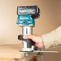 XGT Brushless Cordless Compact Router (Tool Only) Dufferin Supply