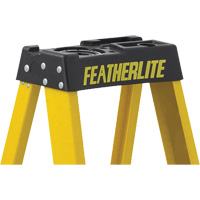 Industrial Heavy-Duty Stepladders (6900 Series), 4', Fibreglass, 300 lbs. Capacity, Type 1A Dufferin Supply