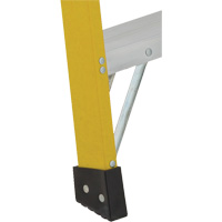 Industrial Heavy-Duty Stepladders (6900 Series), 4', Fibreglass, 300 lbs. Capacity, Type 1A Dufferin Supply