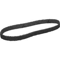 Courroie de conditionnement de surface Scotch-Brite, 1/2" la x 18" lo, Oxyde d'aluminium, Grain Super fin Dufferin Supply