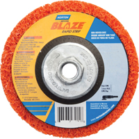 Disque &agrave; moyeu d&eacute;port&eacute; 4-1/2" non tiss&eacute; Blaze Rapid Strip, 4-1/2" dia., Grain Cors&eacute; Dufferin Supply