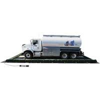 Ride-Side Berm™ Secondary Containment for Vehicles, 7,500 US gal. Spill Capacity, 40' L x 20' W x 15" H SGF559 | Dufferin Supply