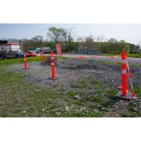 Poteau d&eacute;lin&eacute;ateur de qualit&eacute; sup&eacute;rieure, 42" h, Orange Dufferin Supply