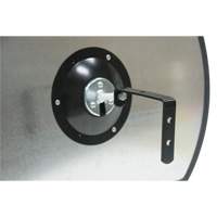 Roundtangular Convex Mirror with Bracket, 24" H x 36" W, Indoor/Outdoor SGI564 | Dufferin Supply
