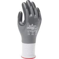 Gants r&eacute;sistants aux coupures 577, Taille 6/Petit, Calibre 13, Rev&ecirc;tement Mousse de nitrile, Enveloppe en PEHP, ANSI/ISEA 105 niveau 3/EN 388 niveau C Dufferin Supply