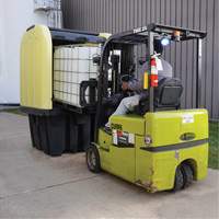 Yellow Roll Top Hardcover Spill Pallet, 65" L x 65" W x 101" H, 5000 lbs. Load Capacity Dufferin Supply