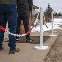 Bicolour Plastic Barrier Chain, Green/White Dufferin Supply