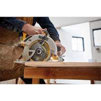 Scie circulaire sans fil Max (outil seulement), 7-1/4", 20 V Dufferin Supply