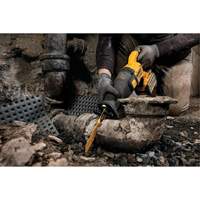 FlexVolt&reg; Max Brushless Reciprocating Saw Kit, 60 V, Lithium-Ion Battery, 0-3000 SPM Dufferin Supply
